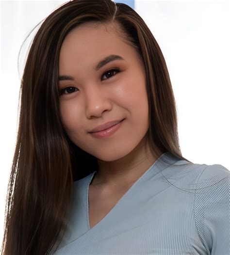 Kimmy Kimm (Actress) Weight, Height, Wiki, Age, Boyfriend, .